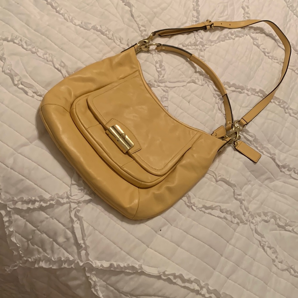 Gorgeous ray of sunshine yellow coach purse